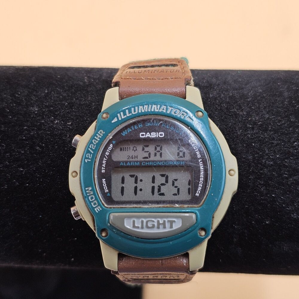 Vintage 1998 Casio LW-22H Illuminator Digital Watch Module 1602 Teal 50m